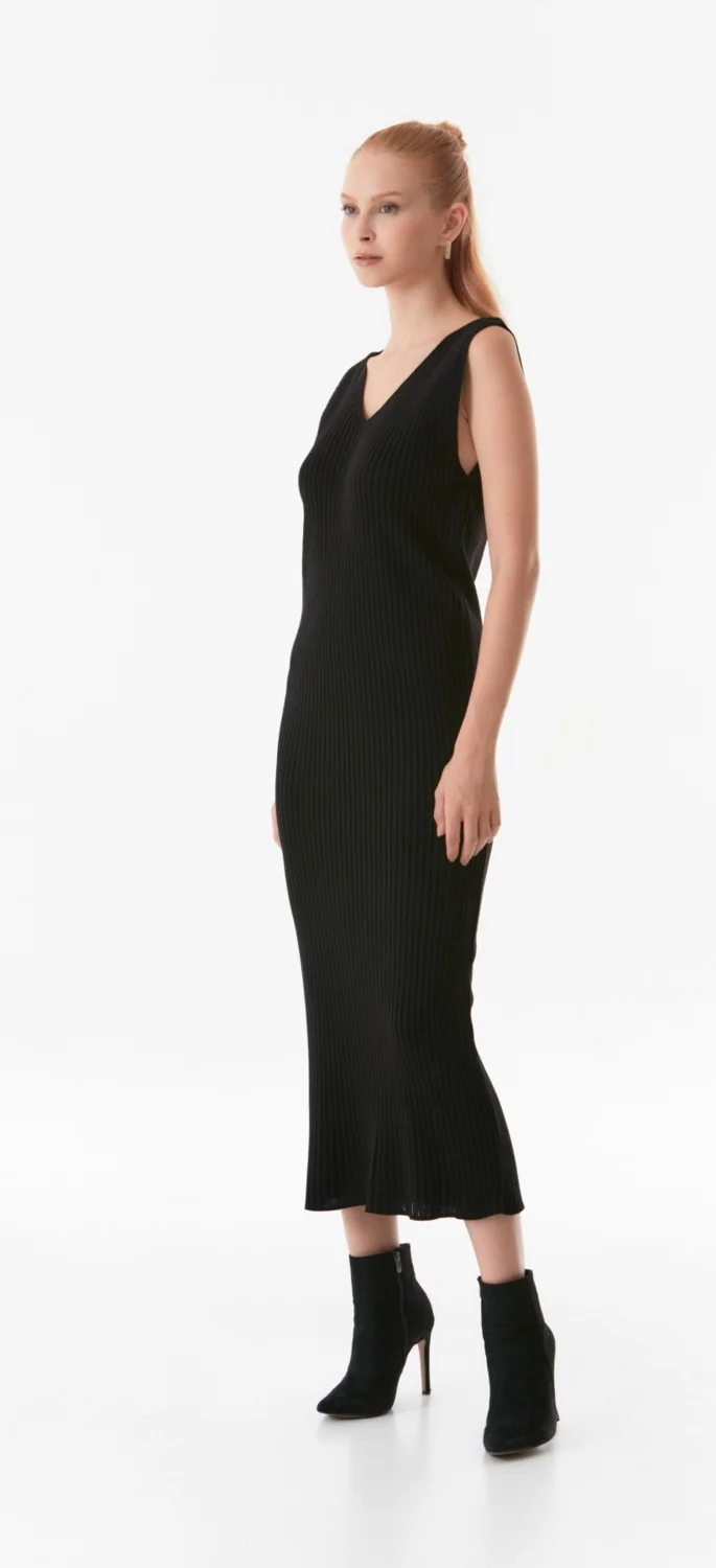 فولامودا Basic Striped Knitwear Set