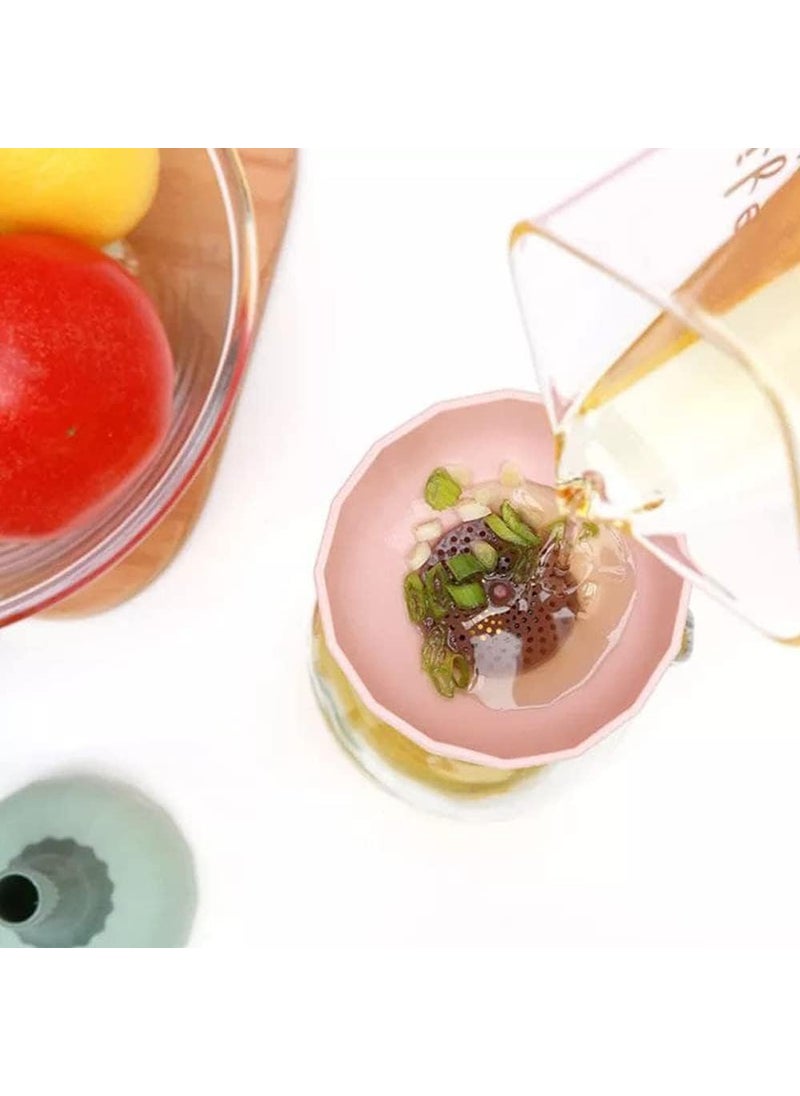 PURCHASE PLUSE PURCHASE PLUSE Mini Funnel Oil Strainer Kitchen Oil Water Spices Wine Flask Filter Funnel Filter for Herbs Oil Rubber Funnel with Strainer Funnel Tool With Kitchen Food Filter 1 pcs  - Image 4