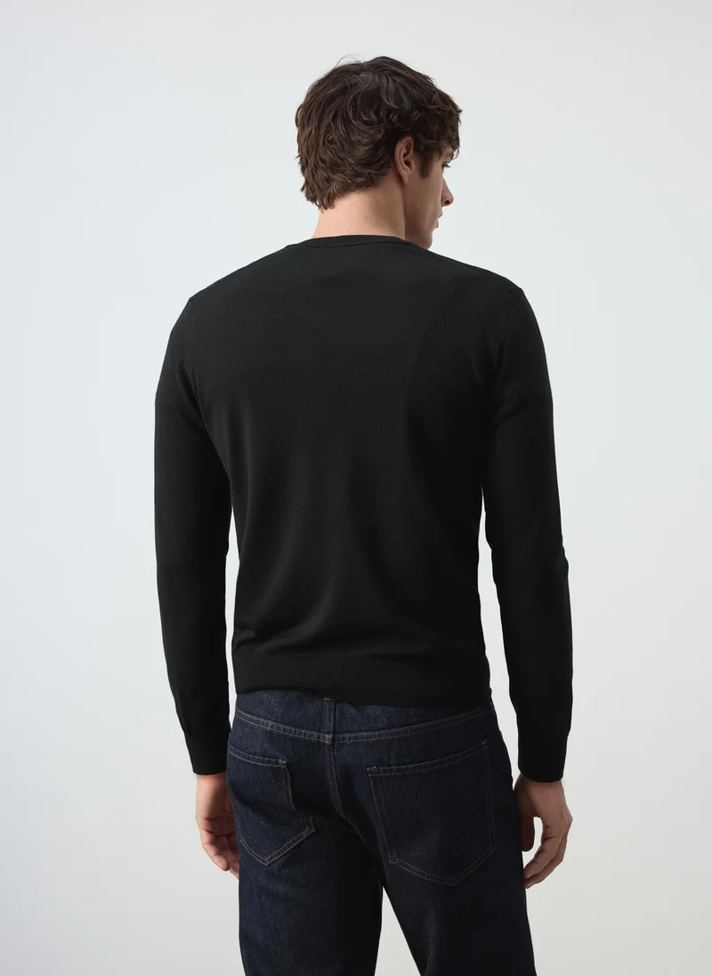 Mango Man 100% merino wool V-neck sweater