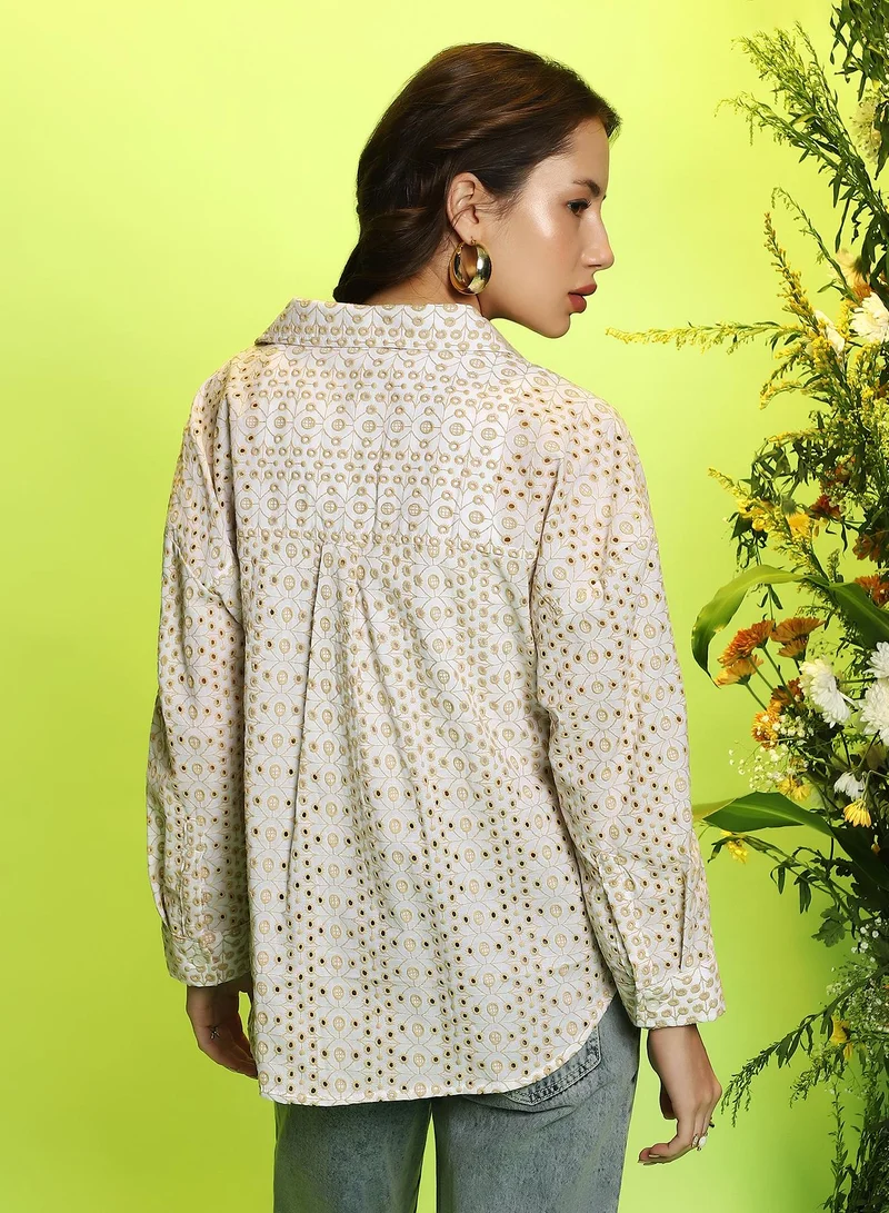 كامبوس سوترا Women's Off-White:Buff Beige Embroidered Flora Oversized Shirt