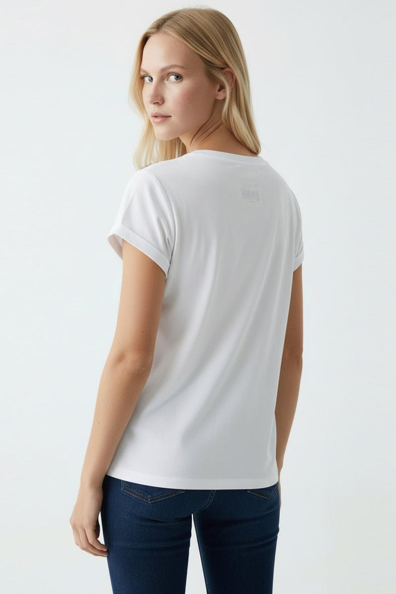 EXQUISE V-Neck Embroidered Detail Regular Knit White T-Shirt - Image 3