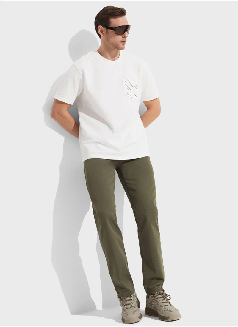 جون Essential Crew Neck T-Shirt
