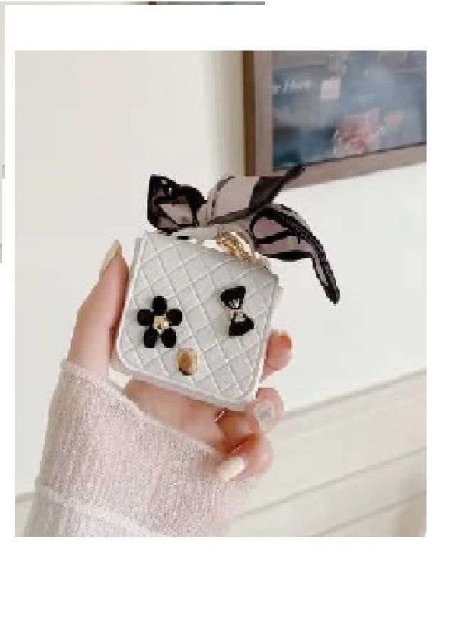 A wonderful case for Airpods in the form of a stylish small bag,