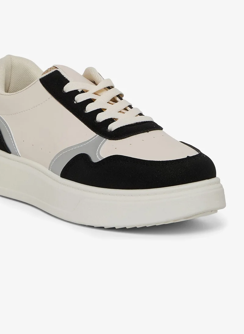 Geoomnii SILVER GEOOMNII All-Day Comfort with Sports Shoes for Women – Breathable Mesh, Cushioned Insole, Lightweight Feel, Non-Slip Grip, Flexible Fit for Women | Best Price UAE