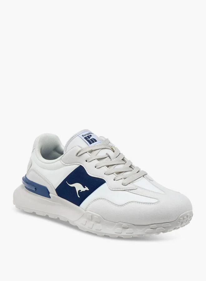 كانغاروس حذاء رياضي رجالي بتفاصيل شعار وإغلاق برباط