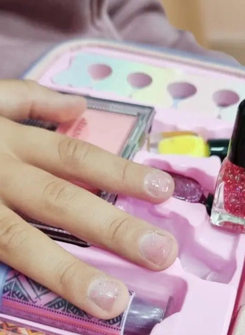 Makeup bag with makeup for children - Image 4