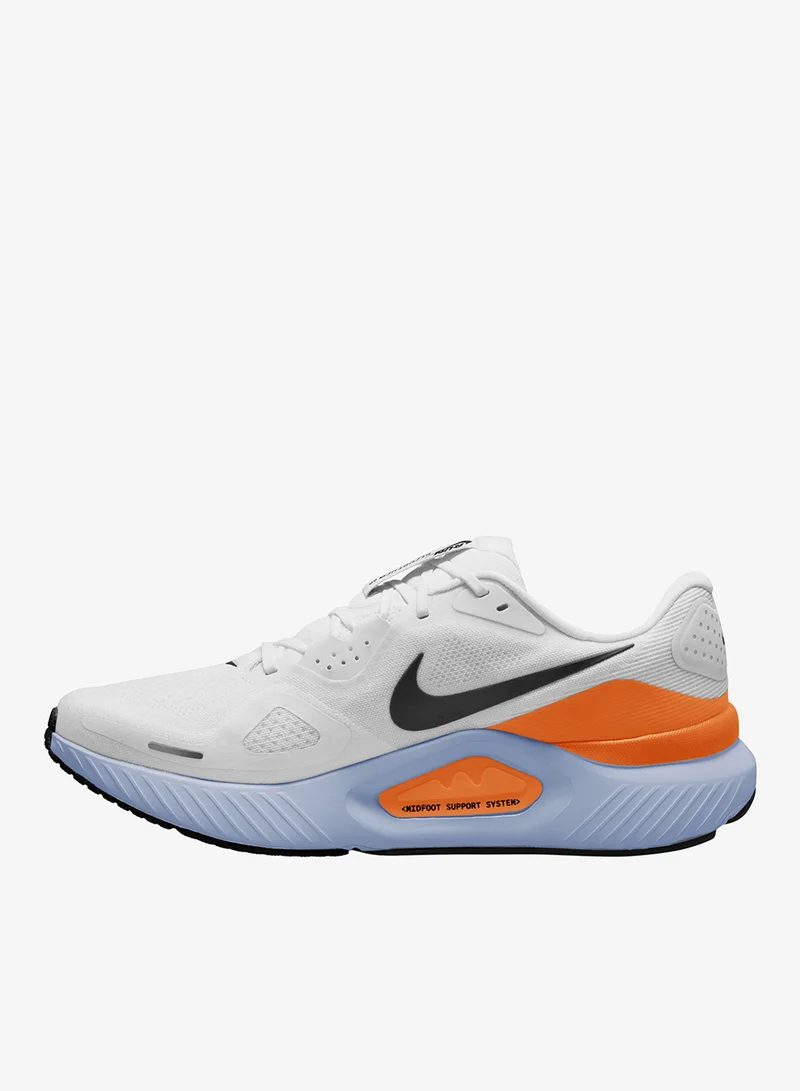 Nike Structure 26