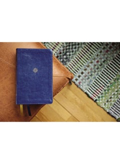 NKJV, Thompson Chain-Reference Bible, Handy Size, Leathersoft, Navy, Red Letter, Comfort Print  - Image 2