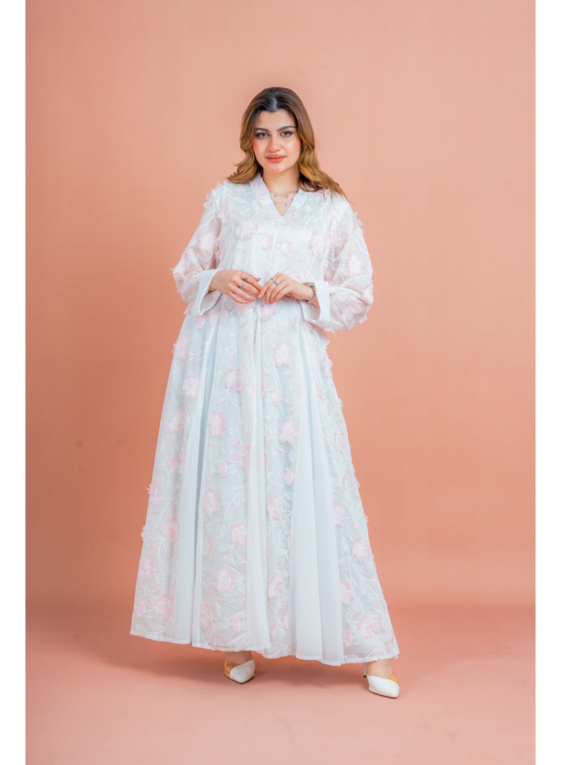 اكسا جلابية مطرزة بالزهور - Image 1