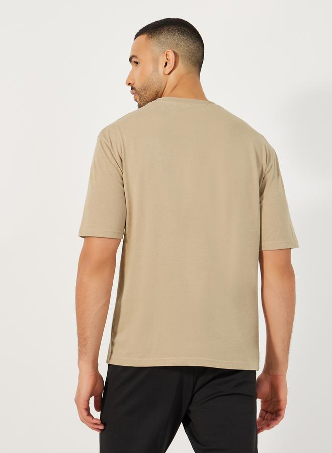 ستايلي تيشيرت قطن فضفاض بطبعة صغيرة - Image 4