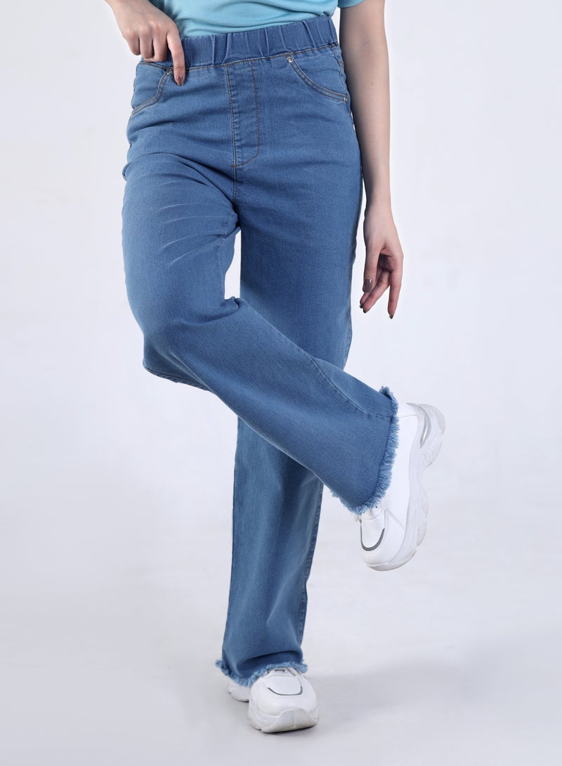 Ambittrends Straight Fit Frayed Jeans - Image 2