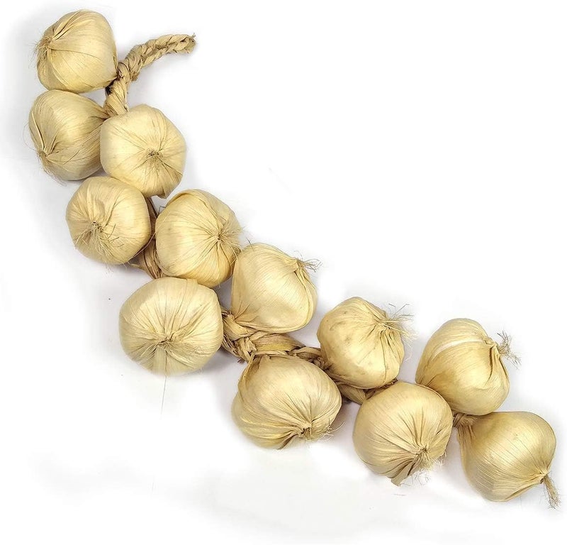 Crystu Artificial Garlic Artificial VegetablesFruitsSpices for Decoration with Hanging Garlic Artificial Vegetables for Home Decor Artificial Vegetables for Decoration Pack of 2 pc - Image 2