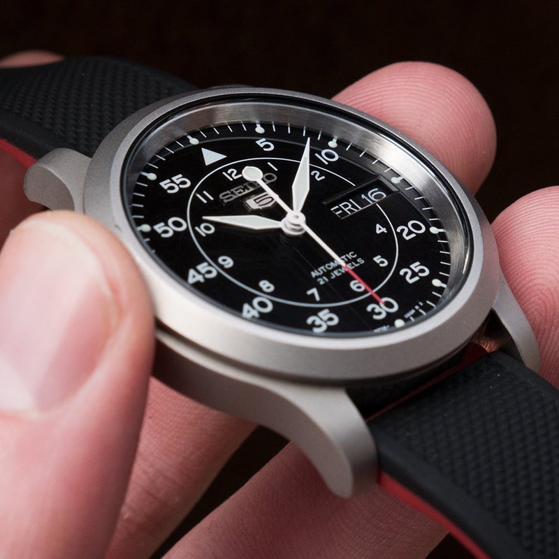Barton Watch Bands أشرطة ساعة بارتون إيليت السيليكون - إطلاق سريع - اختر لون الحزام ولون المشبك (ستانلس ستيل، أسود PVD أو رمادي مسدس) - 18 مم، 20 مم، 22 مم و 24 مم - Image 5