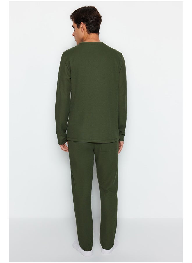 trendyol - Men's Khaki Regular Fit Printed Waffle Knitted Pajamas Set. - Image 1
