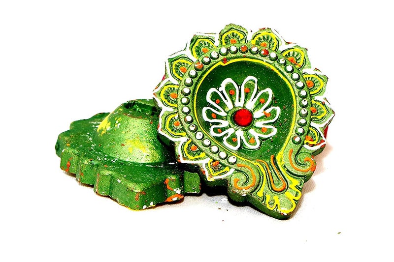 SHRIYAM Craft Clay 12 Diyas Diya Deepak Earthen Assorted Colorful Set - Diwali Decoration Puja - Handpainted Diya for Home Indoor Outdoor Diwali Design Handmade Mix Color (Set of 12) - Image 5