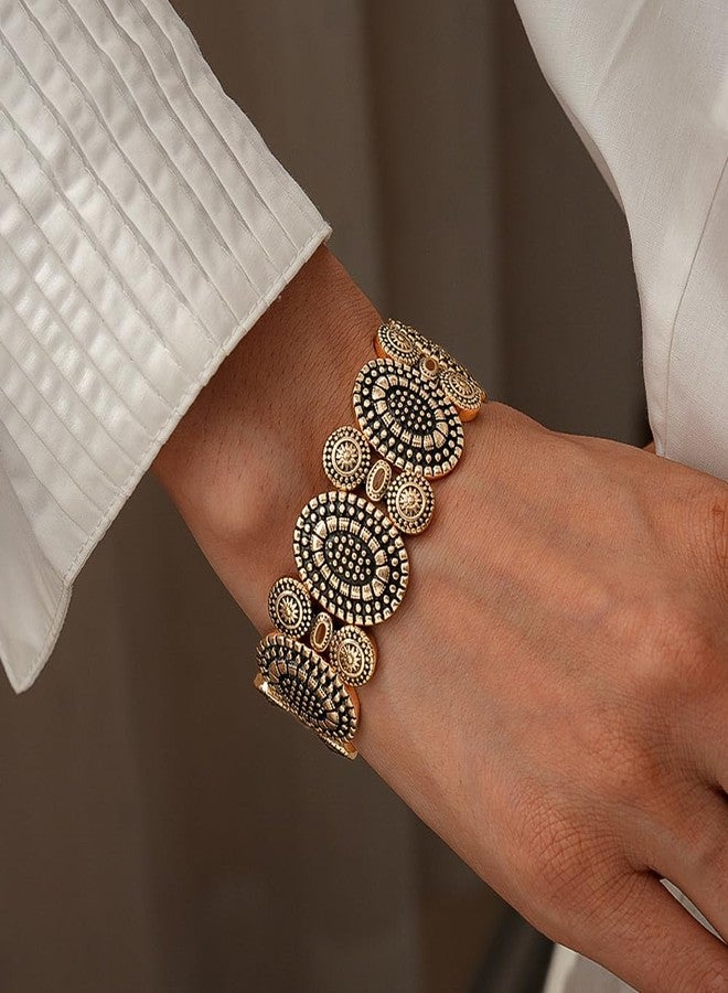 OIDIMS Vintage Round Engraved Charm Bracelet for Women Bohemian Elastic Stretch Bracelets Adjustable Stacking Bangle Fashion Hand Wrist Band Trendy Boho Outfits Dresses Western Jewelry for Her (Gold-Tone) - Image 3