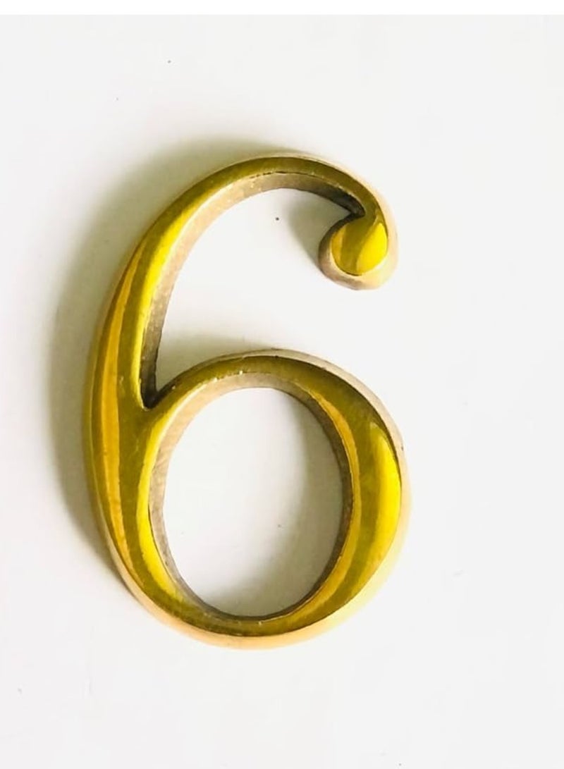 أرقام أبواب شقة – رقم ستة – ملحقات الباب الخشبي – أرقام باب شقة – الخامة: نحاس – صناعة مصرية – لون نحاسي ذهبي