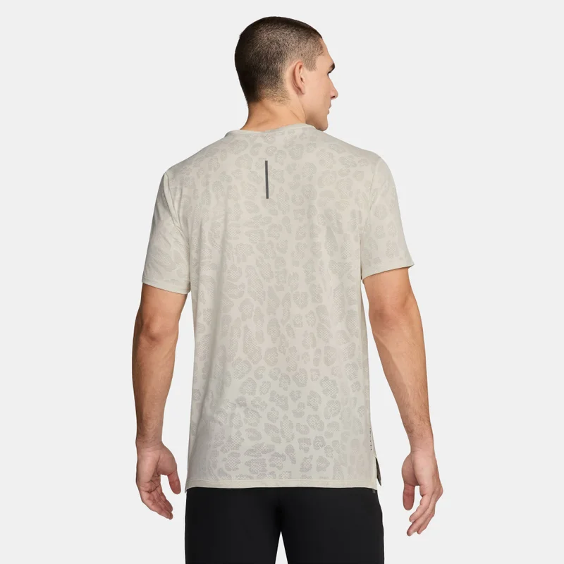 نايكي Men's Dri-FIT Rise 365 Running Division Top