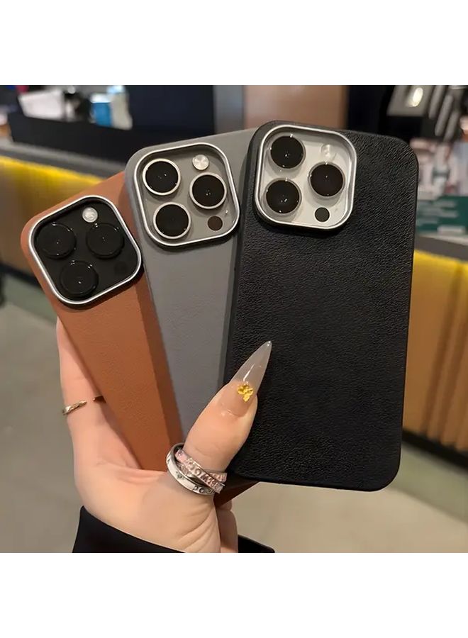 حافظة هاتف بلون مزيج 3 بتقليد نسيج الليتشي ومقاومة للسقوط لهاتف iPhone 15 Pro - Image 1