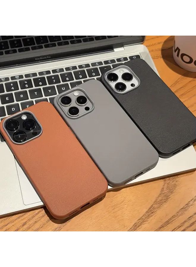 حافظة هاتف بلون مزيج 3 بتقليد نسيج الليتشي ومقاومة للسقوط لهاتف iPhone 15 Pro - Image 4