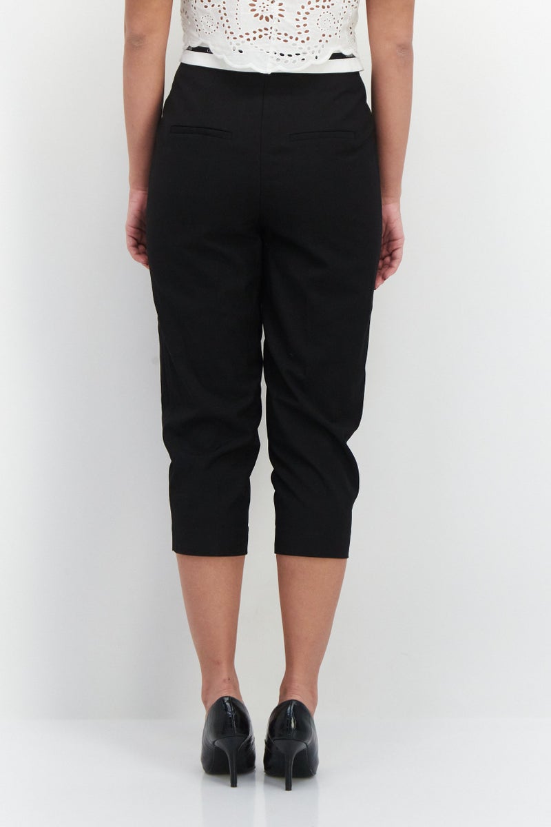 Couture Made For Vero Moda Women Regular Fit Plain 7/8 Tapered Pants, Black  - Image 2