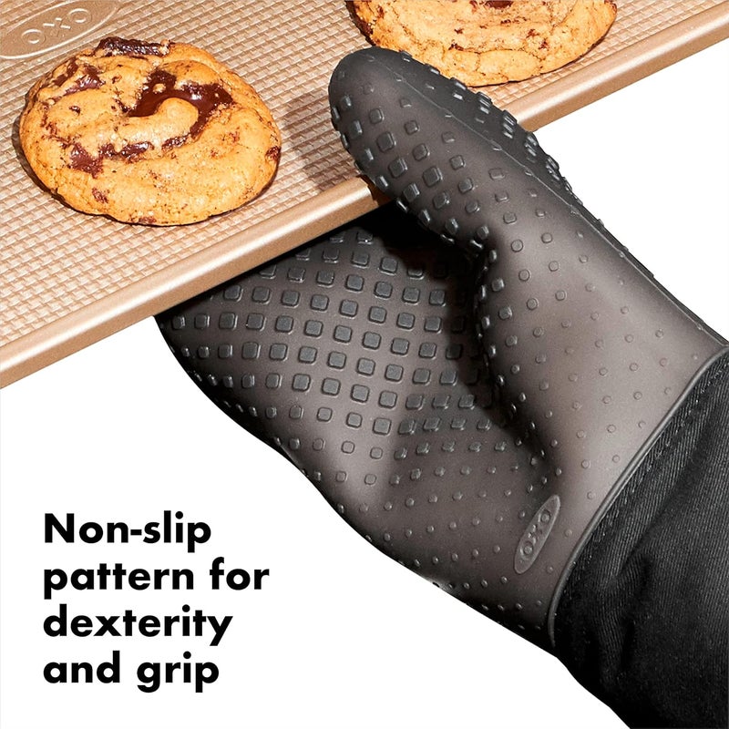 OXO GG SILICONE OVEN MITT - BLACK - Image 5