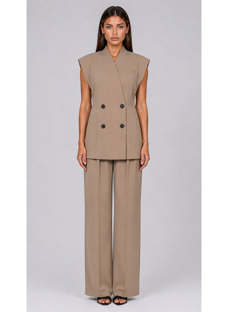 KYVELi Modern Elegance Suit Set-Beige - Image 3