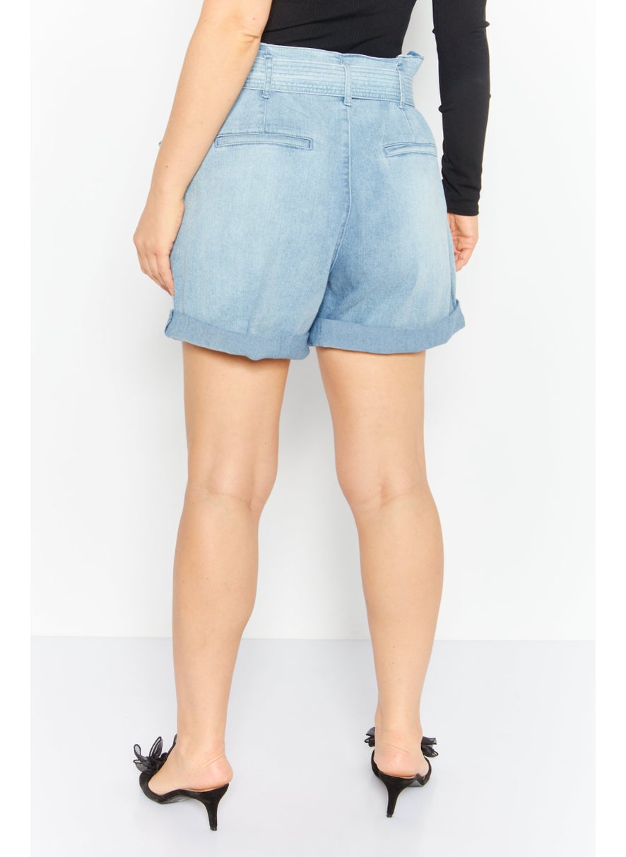 Gloria Vanderbilt - Women Washed Belted Denim Short, Blue - Image 1