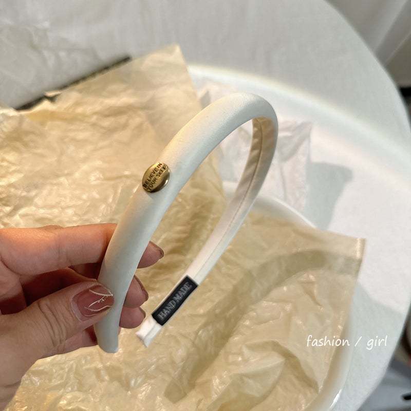 إسكدنيا French Vintage Oval Buckle Letter Silk Hair Ties High-end Feel Simple Versatile Solid Color Sponge Hair Clips For Women 2981-1-Milk White Fine Edition Oval Gold Buckle Hairband