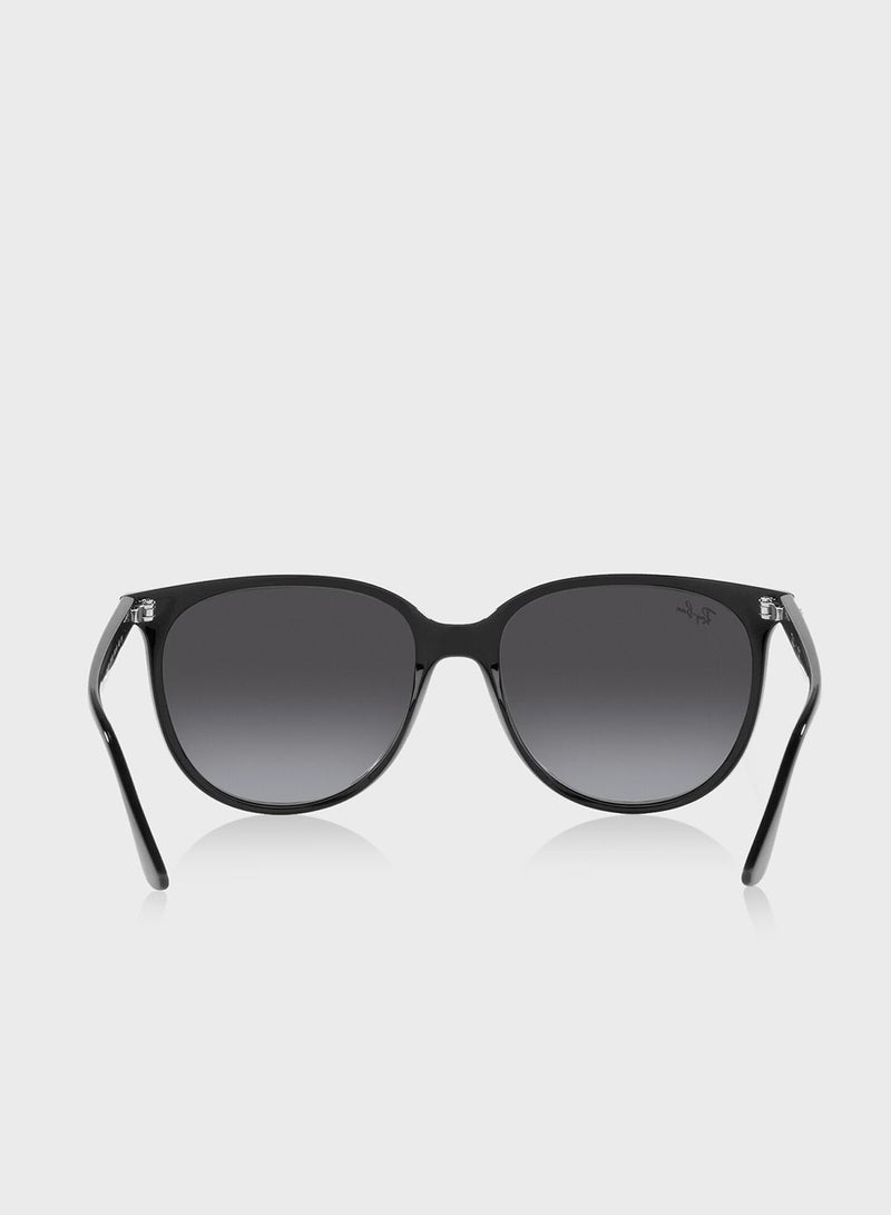 Ray-Ban 0Rb4378 Aviator Sunglasses - Image 5