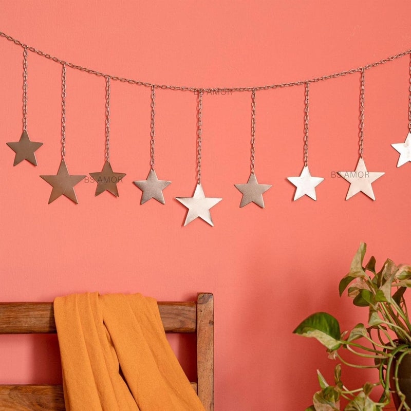 BS AMOR تعليق عرض الصور زينة نجوم معدنية مع سلاسل معدنية إطار صور كولاج مع 5 مشابك خشبية ديكور جدار للمكتب المنزلي غرفة الأطفال السكنية، فضي، 78 سم - Image 4