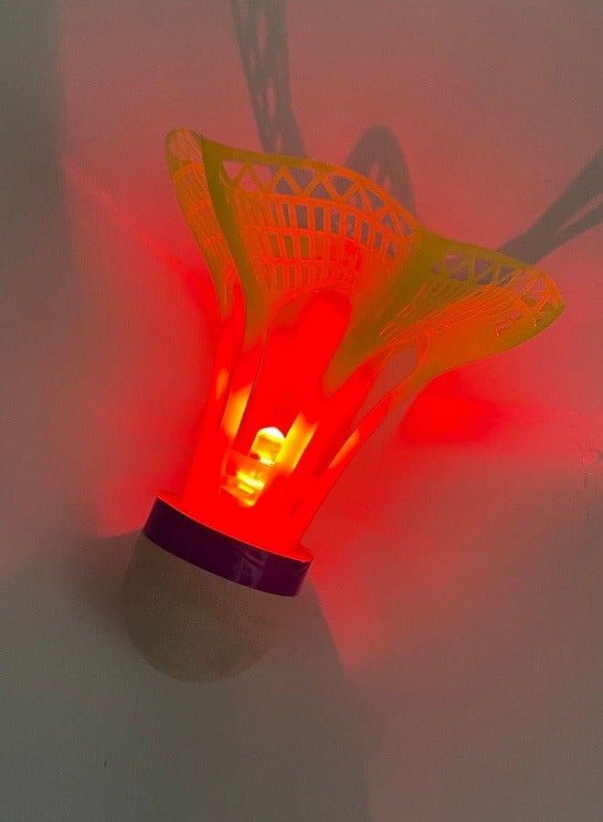 3 قطع مضادة للرياح كرة الريشة كرات الريشة المتوهجة في الظلام كرة الريشة في الهواء الطلق كرات الريشة المرنة تدريب رياضي للحدائق والساحات والشواطئ حمراء - Image 4