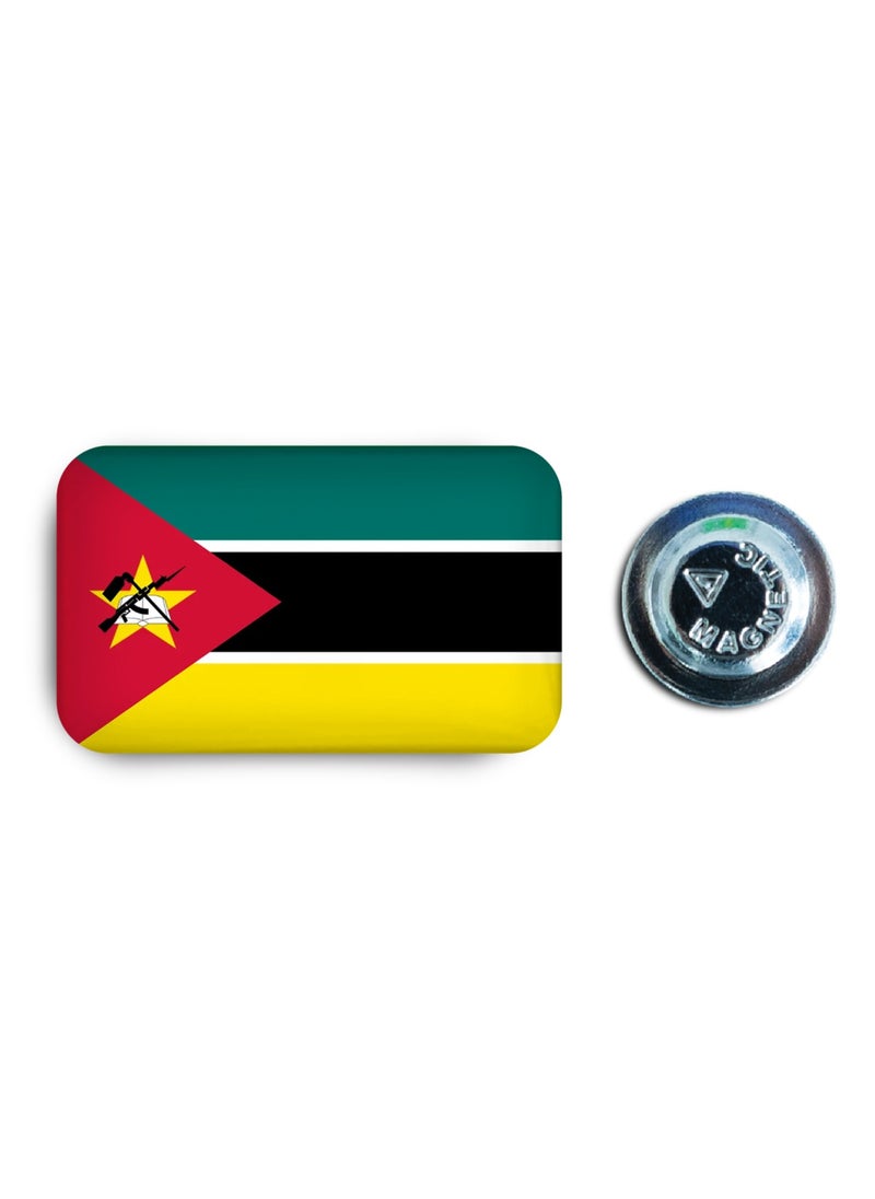 971MEDIA Mozambique Flag Magnetic Badge  - Image 1