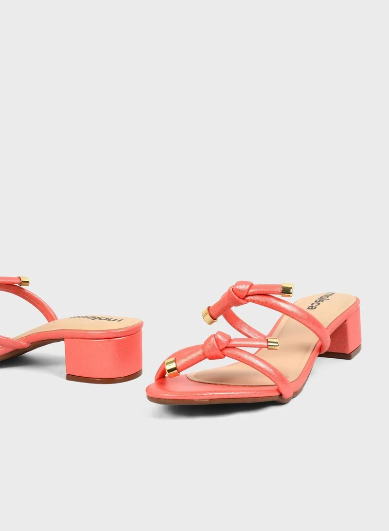 موليكا Fox Mid Strap Heel Sandal