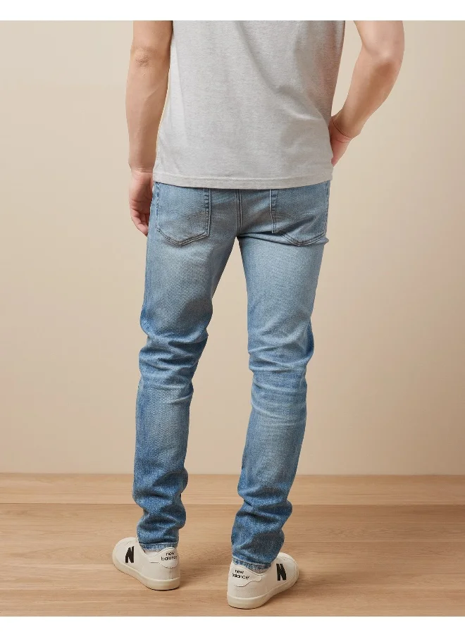 American Eagle AE AirFlex+ Distressed Athletic Skinny Jean