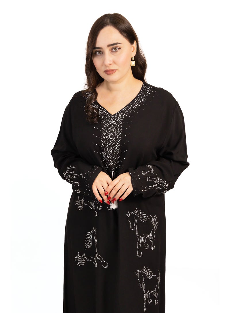 لـيـنـيـل Linelle Black Jalabiya with Tassel & Horse Pattern Stone Detailing - Image 3