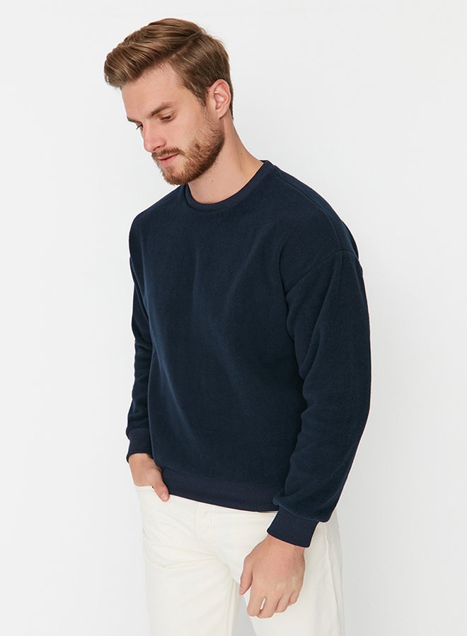 trendyol Regular/Normal Cut Crew Neck Long Sleeve Fleece Thick Sweatshirt TMNAW23SW00158/Navy Blue  - Image 2