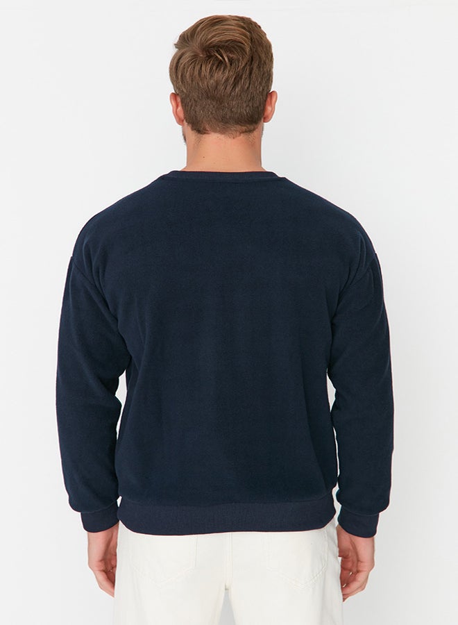 trendyol Regular/Normal Cut Crew Neck Long Sleeve Fleece Thick Sweatshirt TMNAW23SW00158/Navy Blue  - Image 5