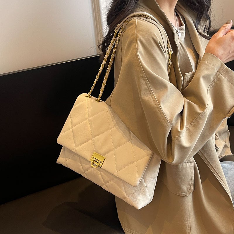 Korean Fashion Crossbody Bag Rhombic Chain Chanel Style Bag Stylish Lock Shoulder Underarm Bag - Image 4