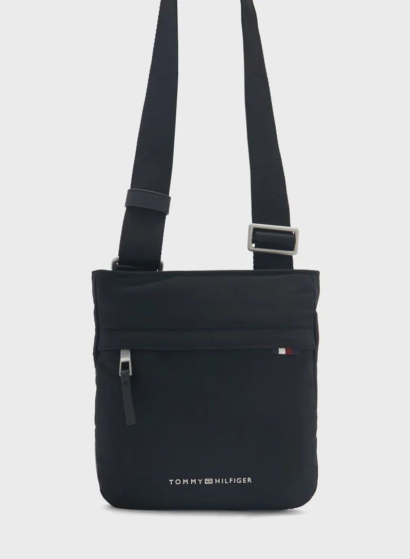 TOMMY HILFIGER Signature Crossover Bag