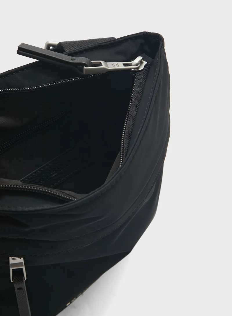 TOMMY HILFIGER Signature Crossover Bag