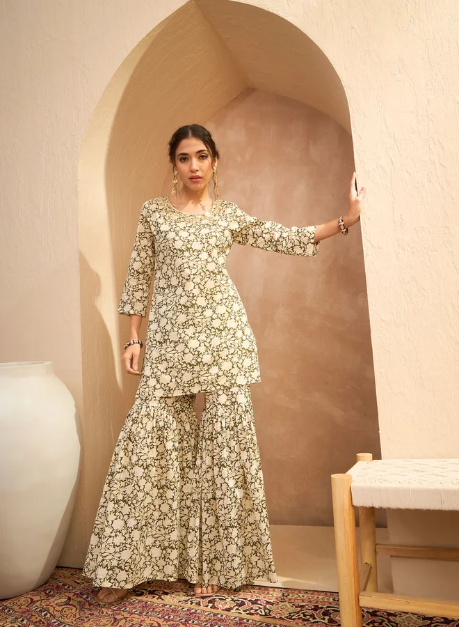 SASSAFRAS SASSAFRAS Olive Floral Embroidered Kurta and Sharara Set