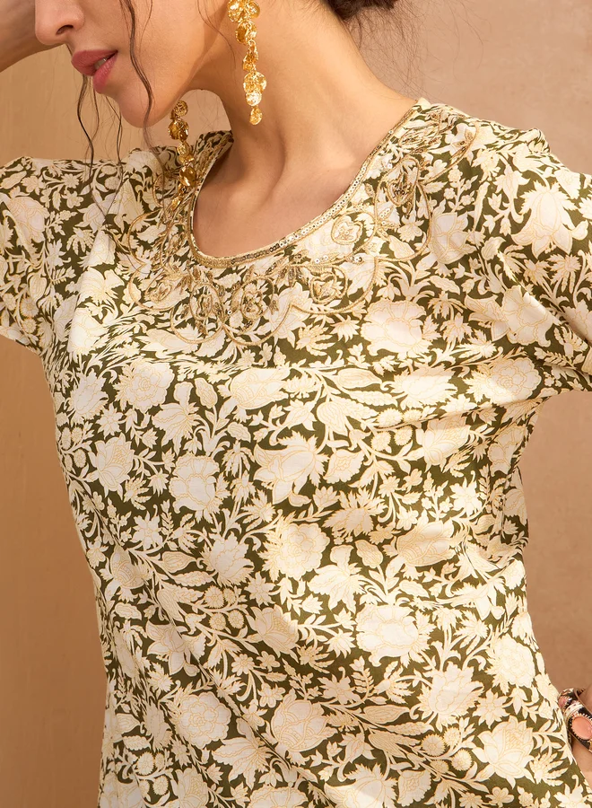 SASSAFRAS SASSAFRAS Olive Floral Embroidered Kurta and Sharara Set