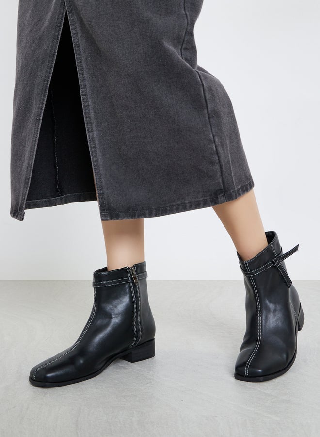 ستايلي حذاء بوت بطول الكاحل ومقدمة مربعة مع تفاصيل عقدة - Image 2