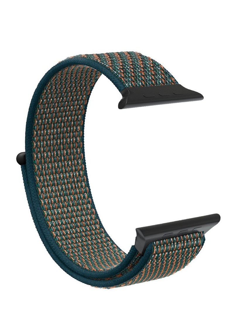 Watch حزام حلقة نايلون متوافق مع ساعة آبل 42mm 44mm 45mm 46mm 49mm، حزام رياضي ناعم منسوج، حزام معصم قابل للتعديل بديل لساعة آبل سلسلة Ultra / SE / سلسلة 1/2/3/4/5/6/7/8/9/10/11 - أخضر - Image 4