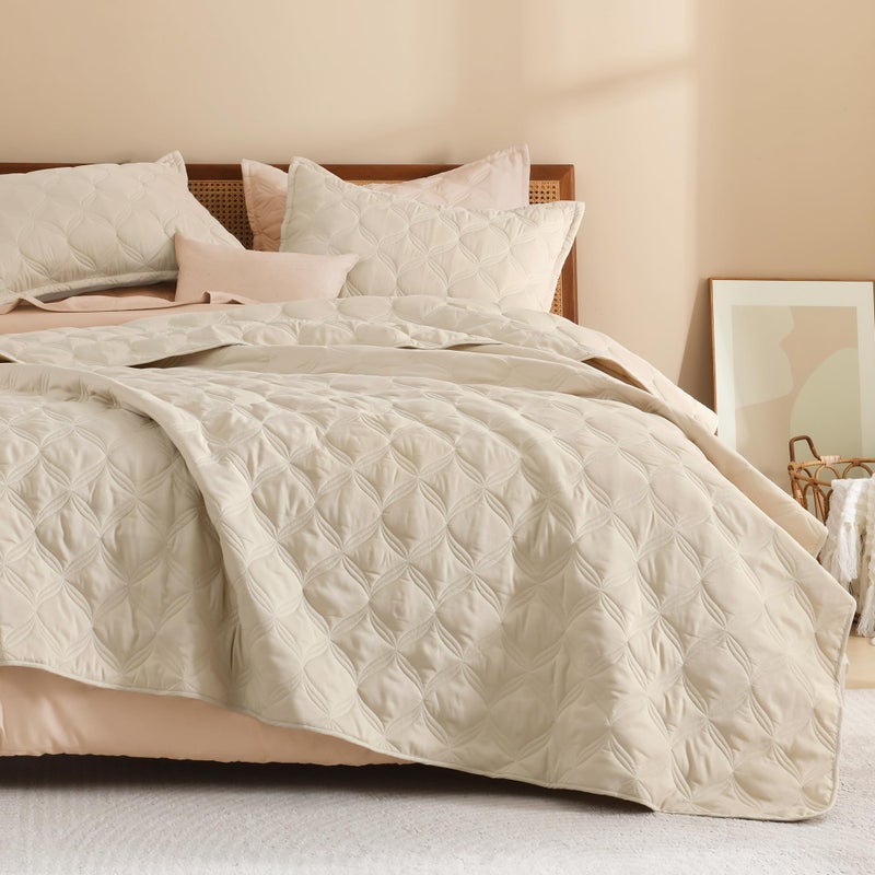 Litanika Oversized King Quilt Bedding Set, 128x120 Inch Super King Oatmeal Comforter Bedspreads Lightweight Bed Coverlets Boho Bedding Cover Decor All Season,3 Pieces (1 Quilt, 2 Pillowcases) - Image 1