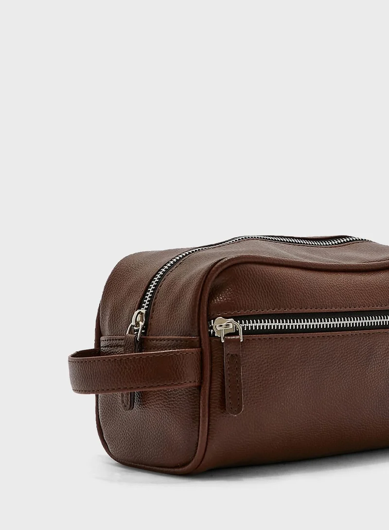 Seventy Five Front Zip Washbag
