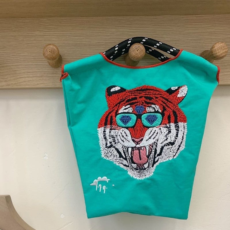 Womens All-match Embroidered Handbag Environmentally Friendly Cartoon Cute Childrens Hand Canvas Bag Portable Foldable Crossbody Bag mini green tiger head; mini 