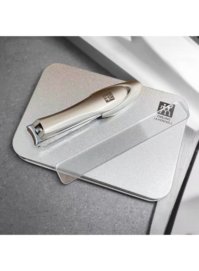 زويلينج ZWILLING Beauty Pro سلسلة العناية بالأظافر من الفولاذ المقاوم للصدأ مجموعة من 3 قطع (مقاطع الأظافر الكبيرة والصغيرة + ملف الأظافر المهنية) - رعاية محترفة الدرجة للعائلة بأكملها - Image 5