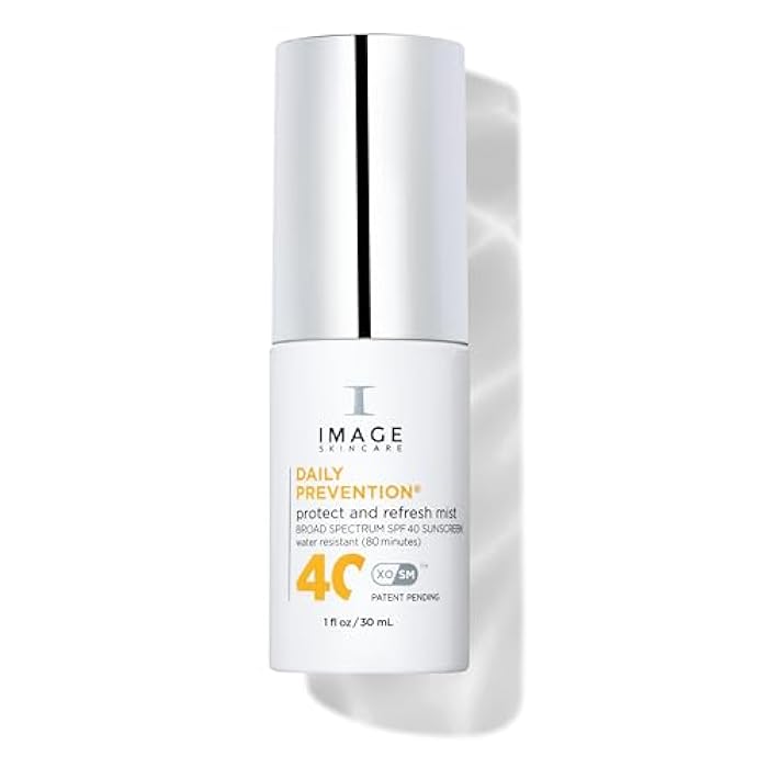 IMAGE SKINCARE رذاذ الحماية والتجديد اليومي من IMAGE Skincare، واقي شمس SPF 40 واسع الطيف، 1 أونصة سائلة بحجم السفر - Image 1